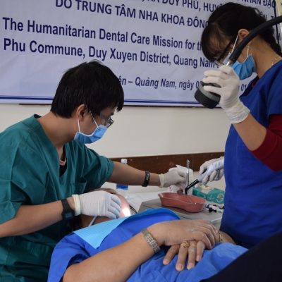 Khám và điều trị răng miệng cho các em học sinh Trường Tiểu học Duy Phú – Quảng Nam