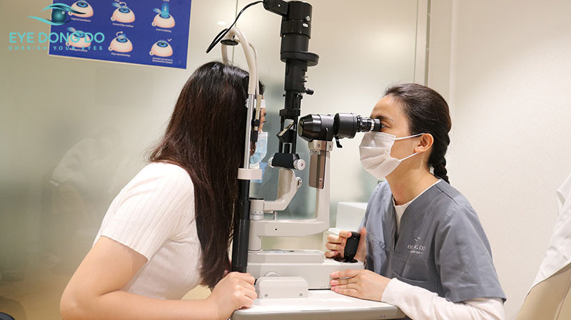 Bệnh nhân đái tháo đường cần thực hiện kiểm tra mắt định kỳ