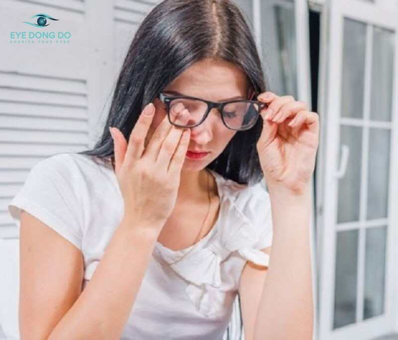 Tác hại của việc không đeo kính cận