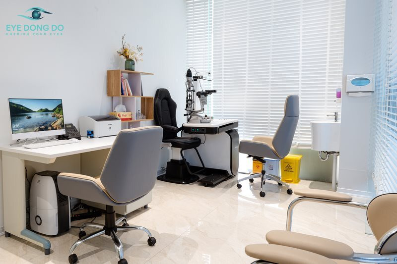 Phòng khám tại Mắt Đông Đô