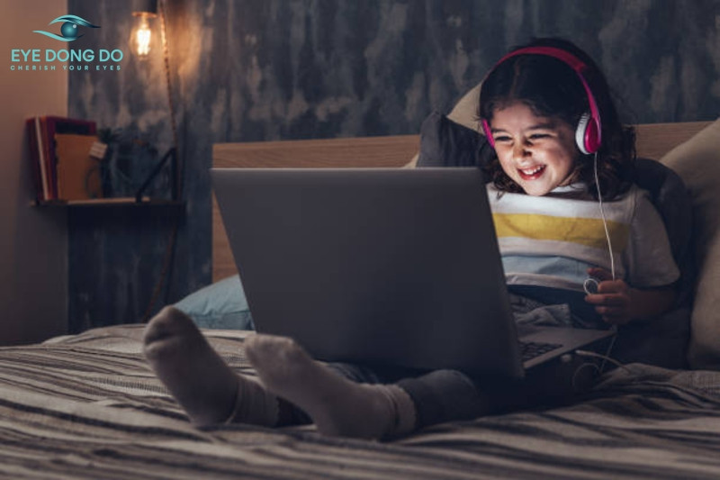Thói quen sử dụng mắt ảnh hưởng đến thị lực