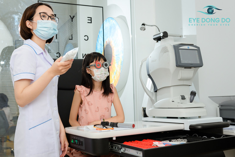 Đến bao nhiêu tuổi mắt không tăng độ cận?