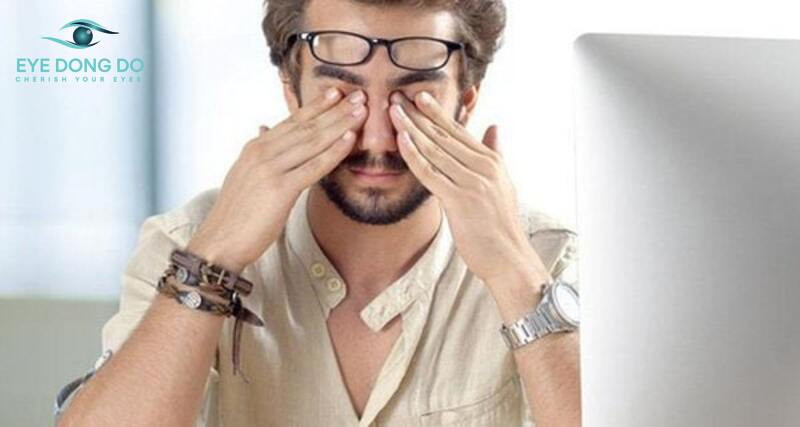 Tiếp xúc thường xuyên với ánh sáng xanh là nguyên nhân gây lão hóa