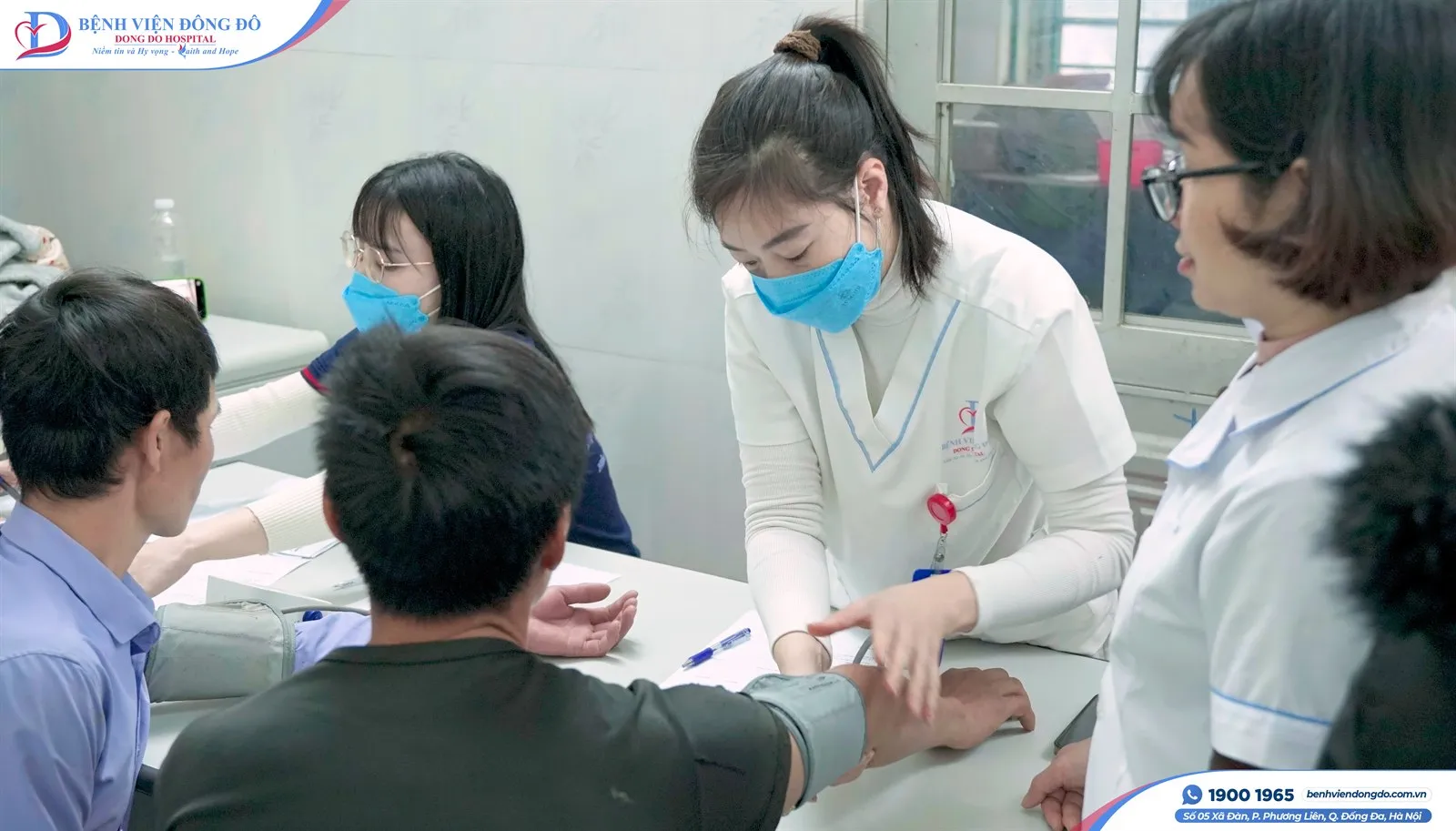 Ứng dụng công nghệ AI trong phẫu thuật xóa cận thị.