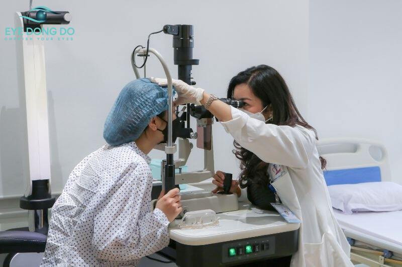 Kiểm tra mắt định kỳ phát hiện sớm bệnh lý về mắt