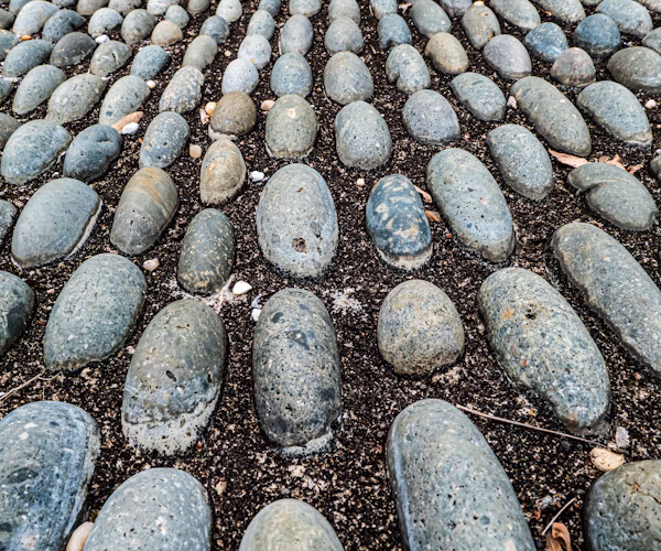 Tumbled Pebble